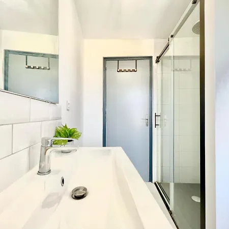 Apartment Le Mirabelle, Studio En Plein Centre Historique Poitiers