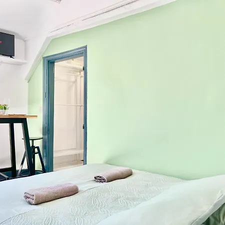Apartment Le Mirabelle, Studio En Plein Centre Historique *